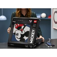 LEGO Disney 31202 Disney's Mickey Mouse Image #17