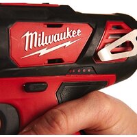 Milwaukee M12 BPD-202C 4933441940 (с 2-мя АКБ, кейс) Image #2